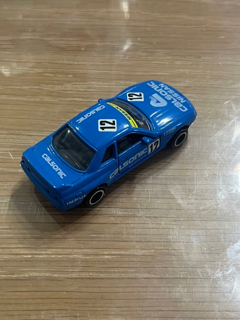 トミカ 日本製 赤箱 84 スカイライン GTR レーシング カルソニック
