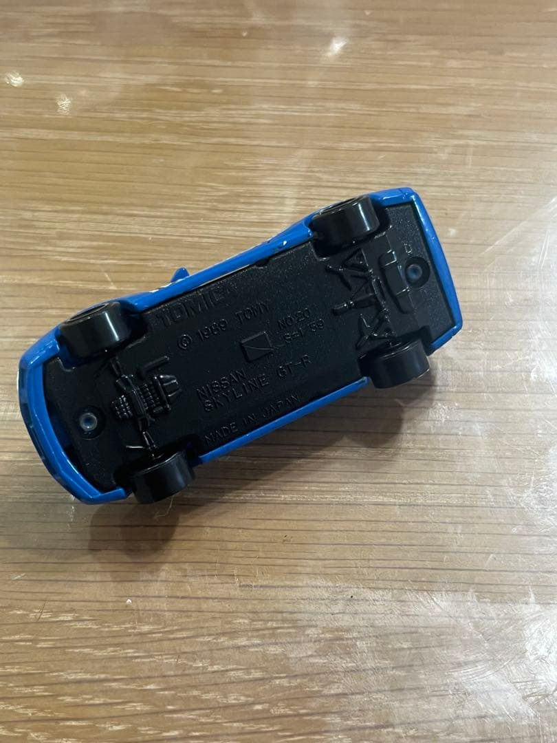 トミカ 日本製 赤箱 84 スカイライン GTR レーシング カルソニック