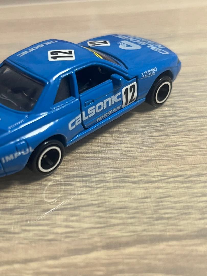 トミカ 日本製 赤箱 84 スカイライン GTR レーシング カルソニック