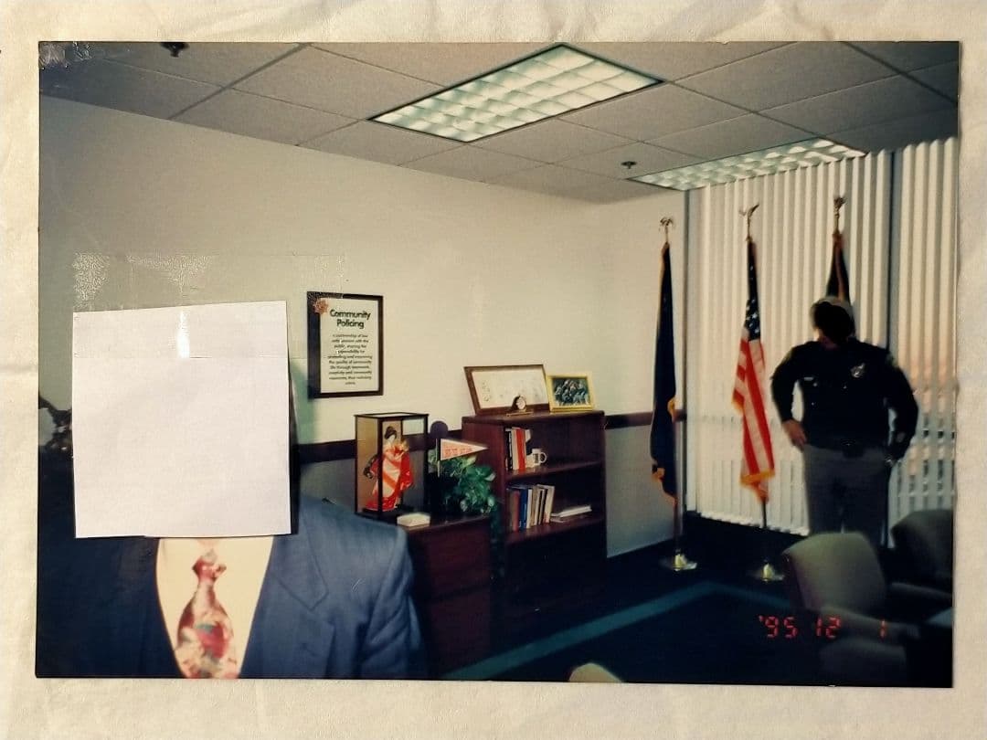 ☆ア❻。「アメリカ.ラスベガス市警察ワッペン…台紙付き」。