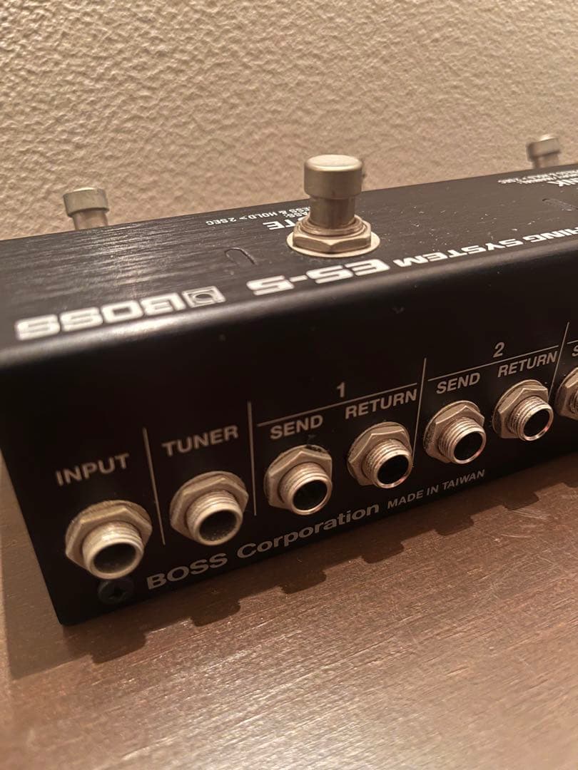 BOSS ES-5 スイッチャー　used アダプタ付き