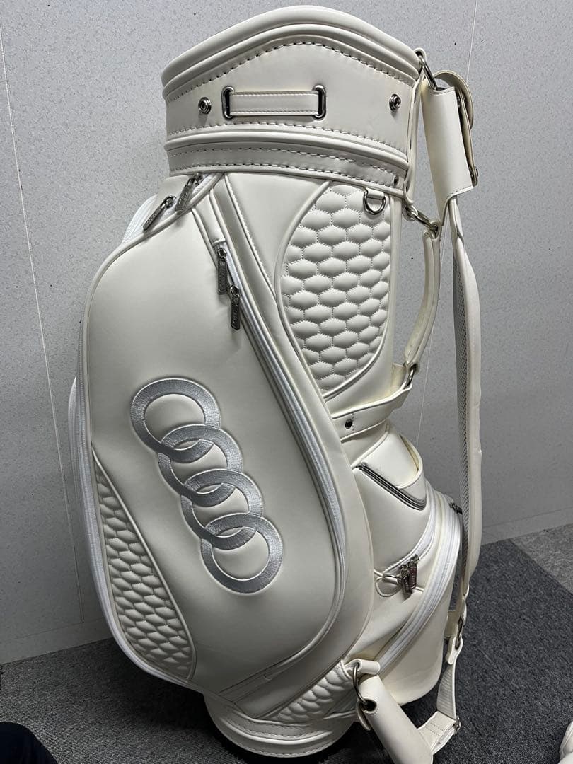 新品未使用 正規品 アウディ AUDI キャディバッグ