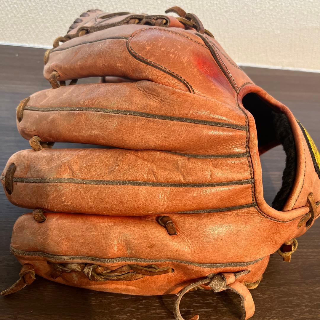 ロマネクロウ　軟式グローブ　内野手