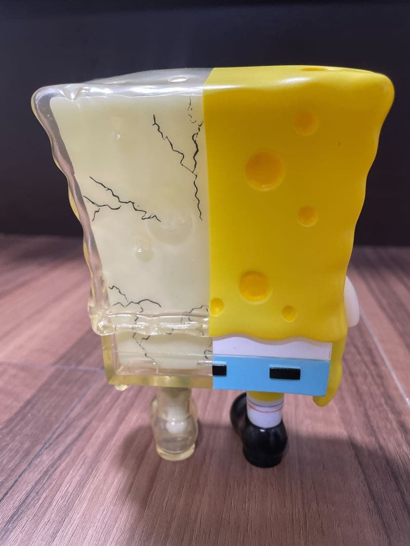 スポンジボブ　シークレットベース　希少