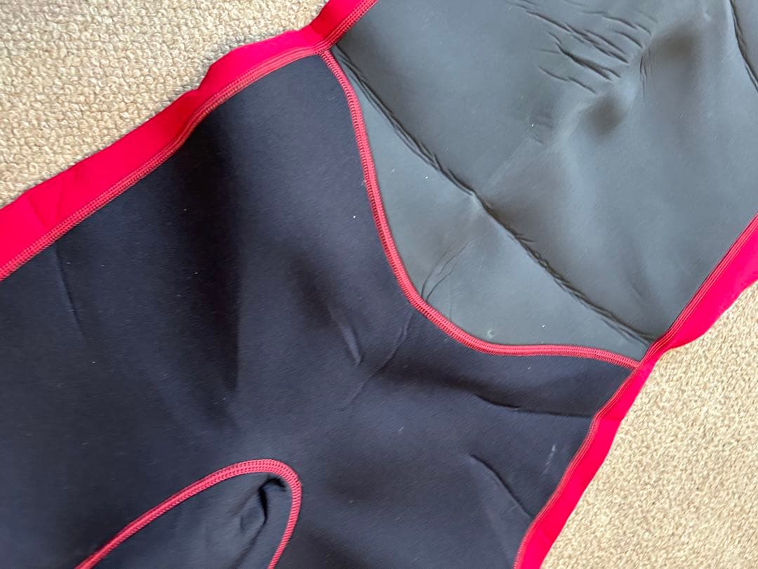 Billabong フルスーツ ウェットスーツ 黒/赤