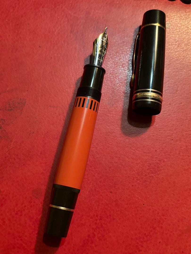 モンブラン　ヘミングウェイ　万年筆　1992年限定　中字