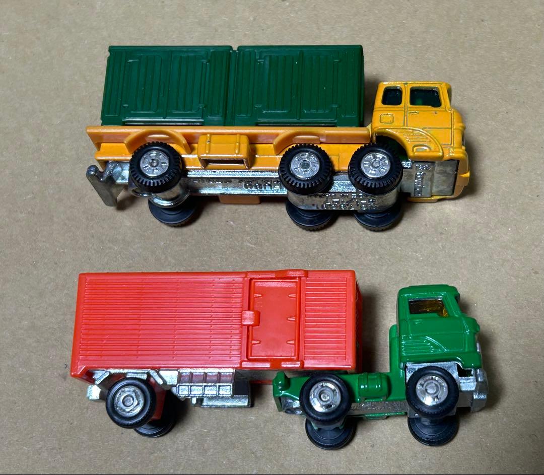 日本製 トミカ コンテナトレーラー 2台セット