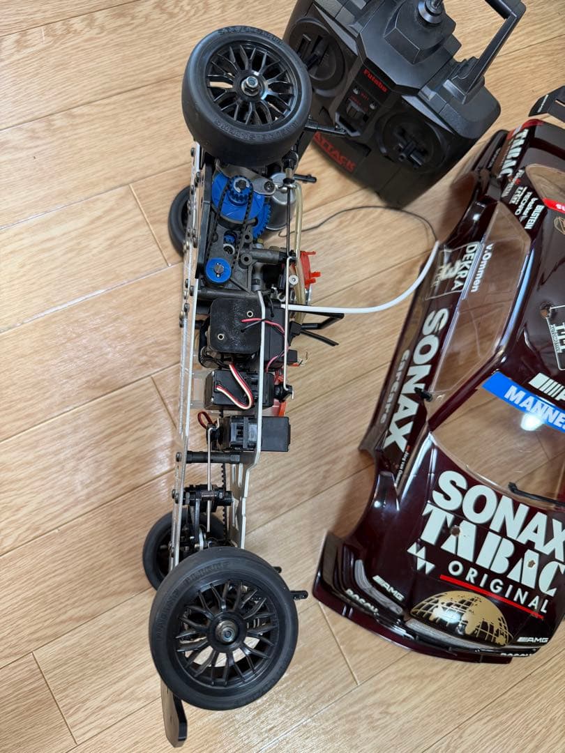 Kyosho AMG Mercedes C-Class ラジコン