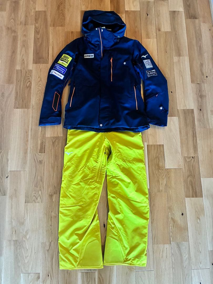 MIZUNOチームスキーウェア