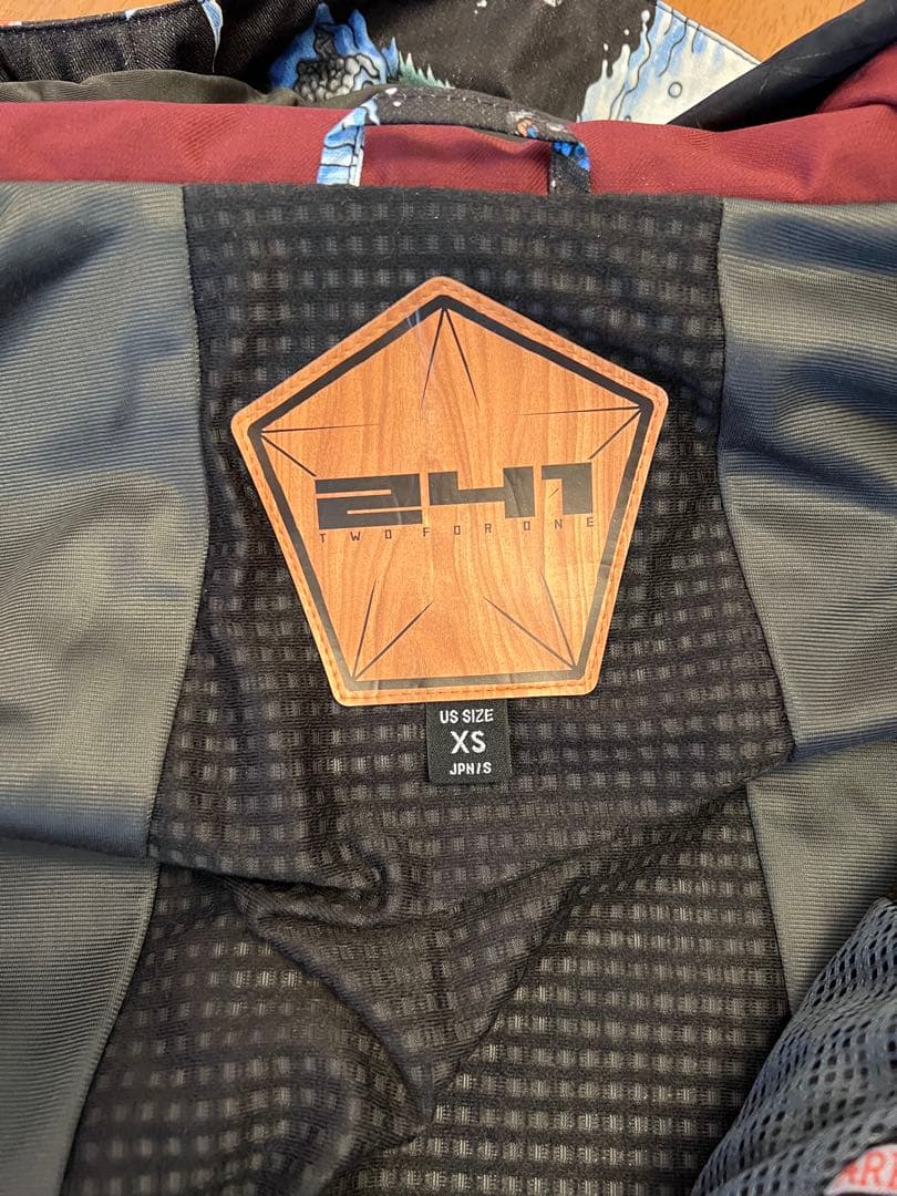 スノーボードウェア　上下　セット　241