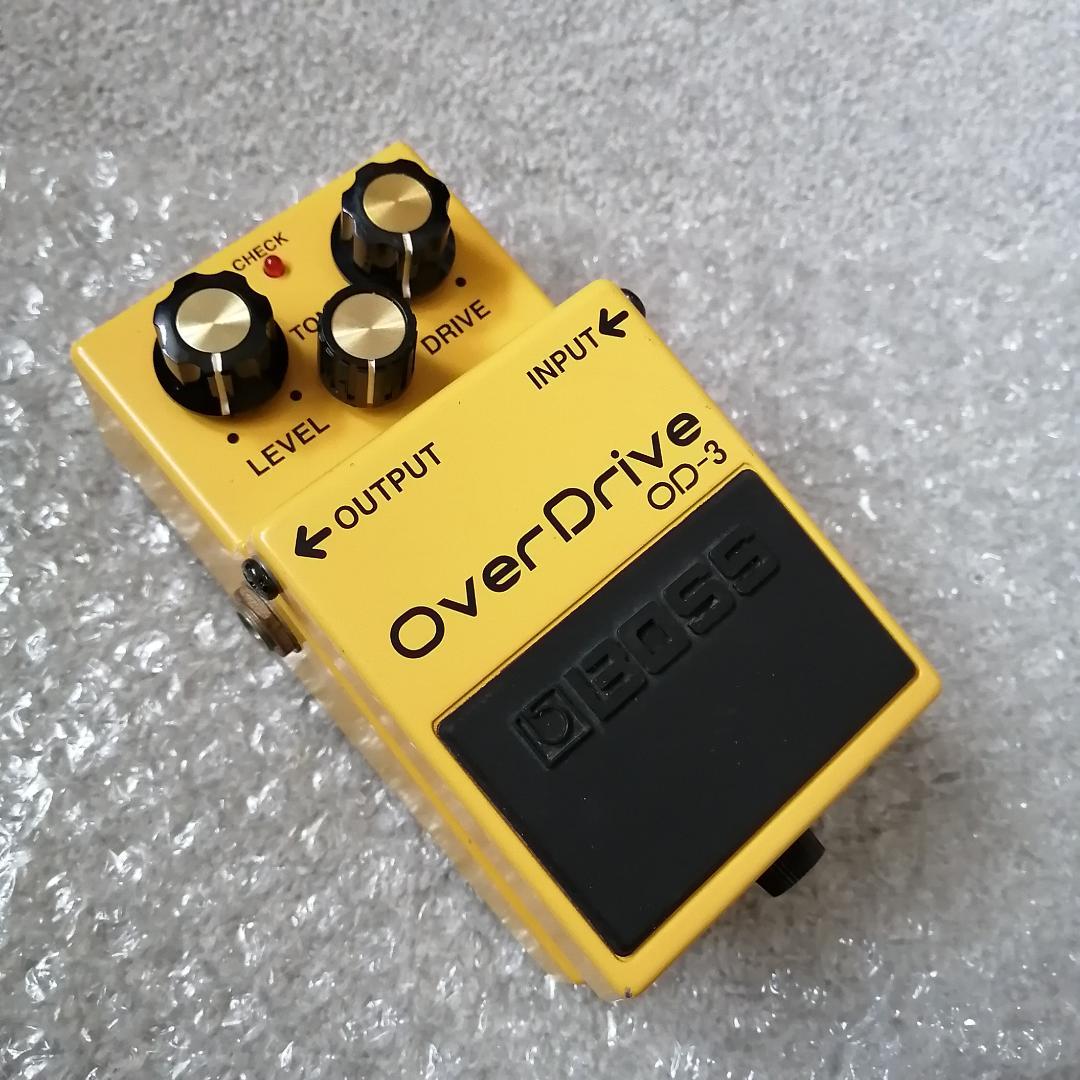 Boss DS-3 初年度1997年9月製造 ZKシリアル