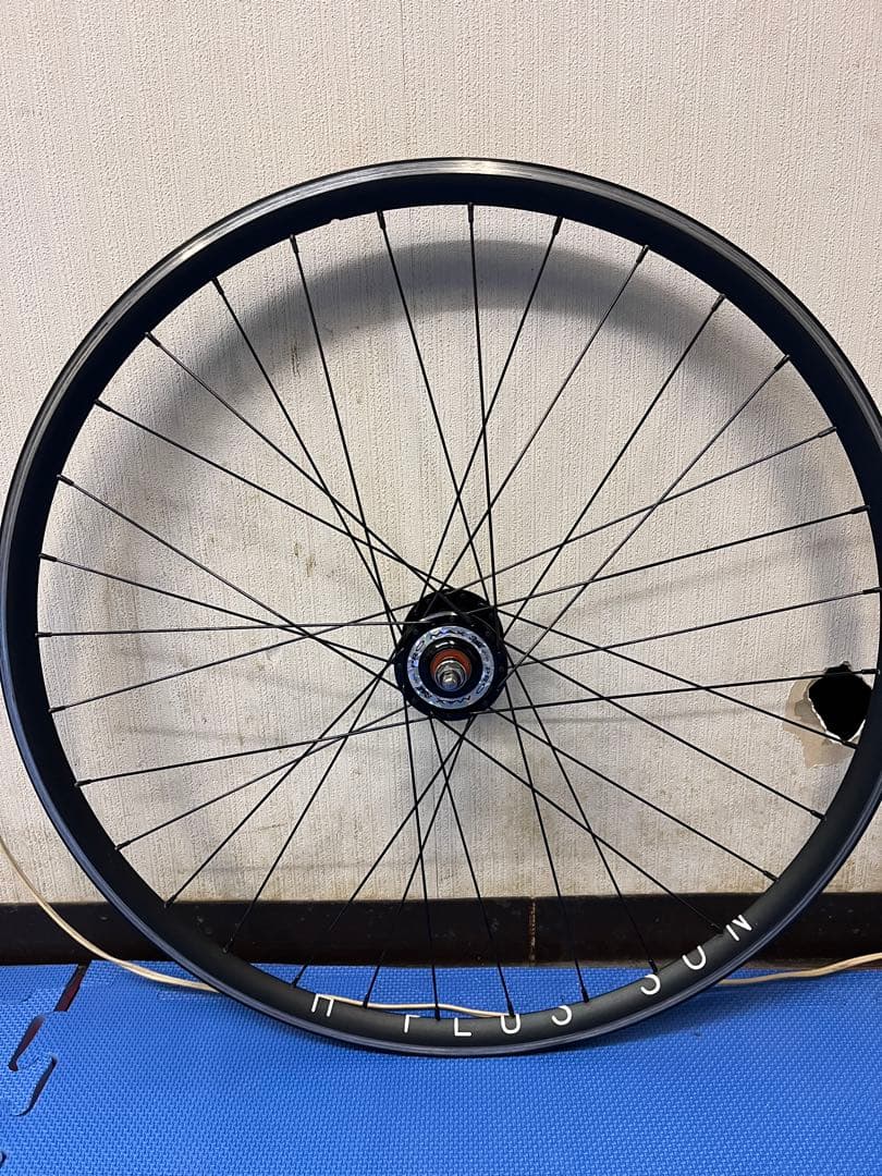 スズエプロマックス　エイチプラスサン　ピストホイール