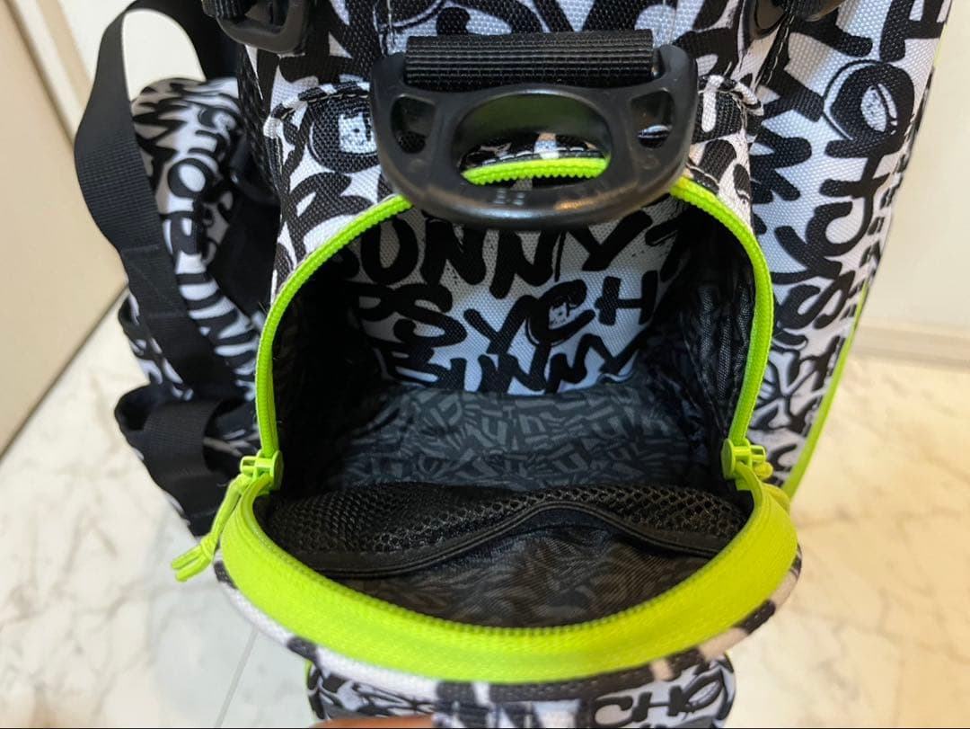 ニューエラサイコバニーコラボキャリーバッグ