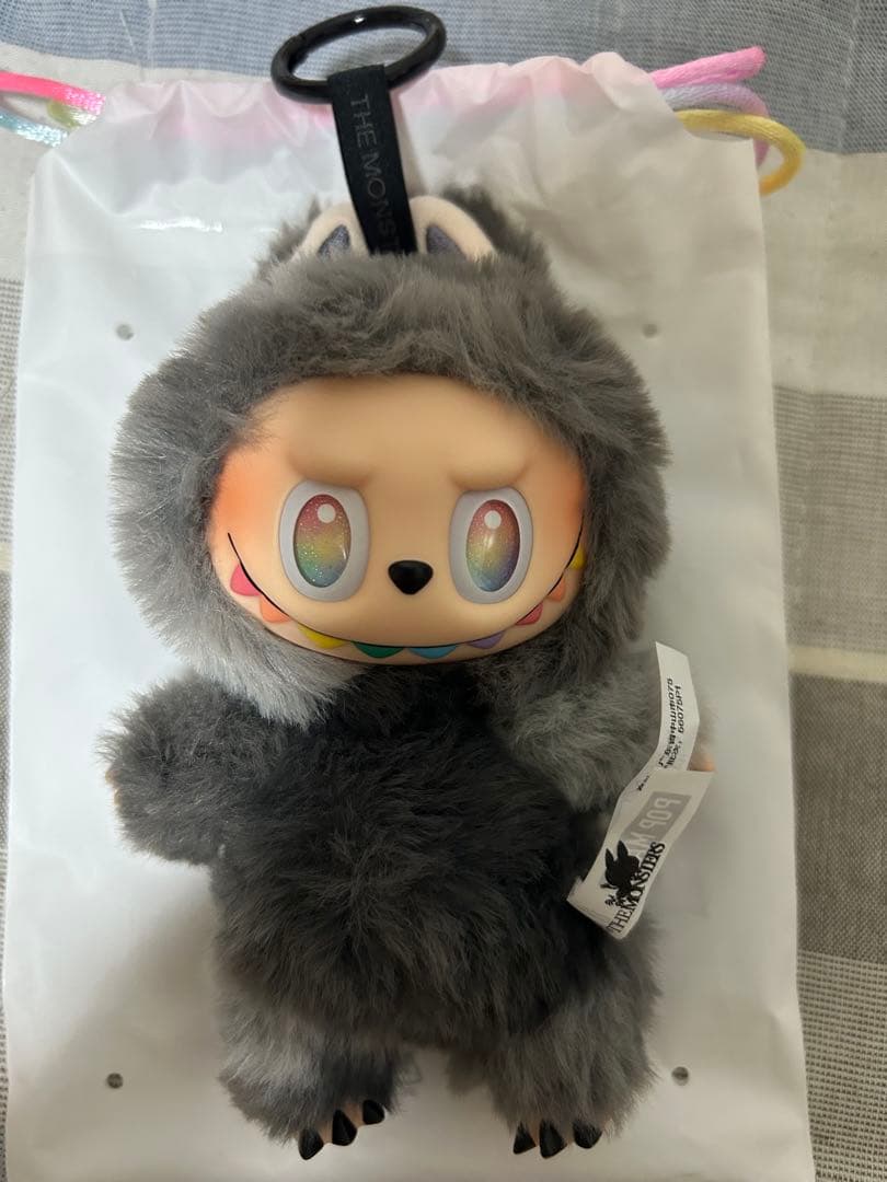 正規品　Labubu The Monsters ラブブシークレット