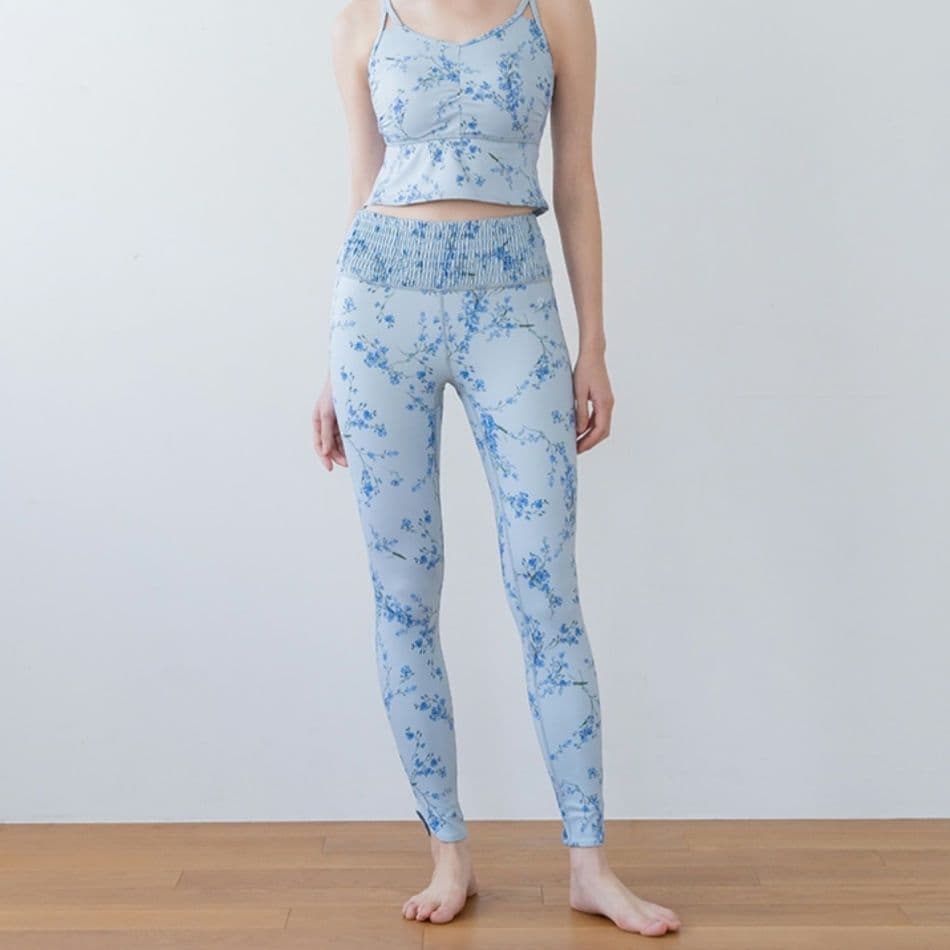 【24h以内発送可】新作ヨガウェア忘れな草Sサイズ