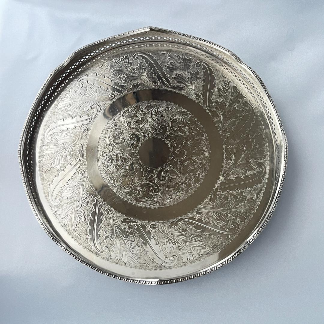 【英国】 ギャラリートレー サークル型 30cm 【シルバープレート】