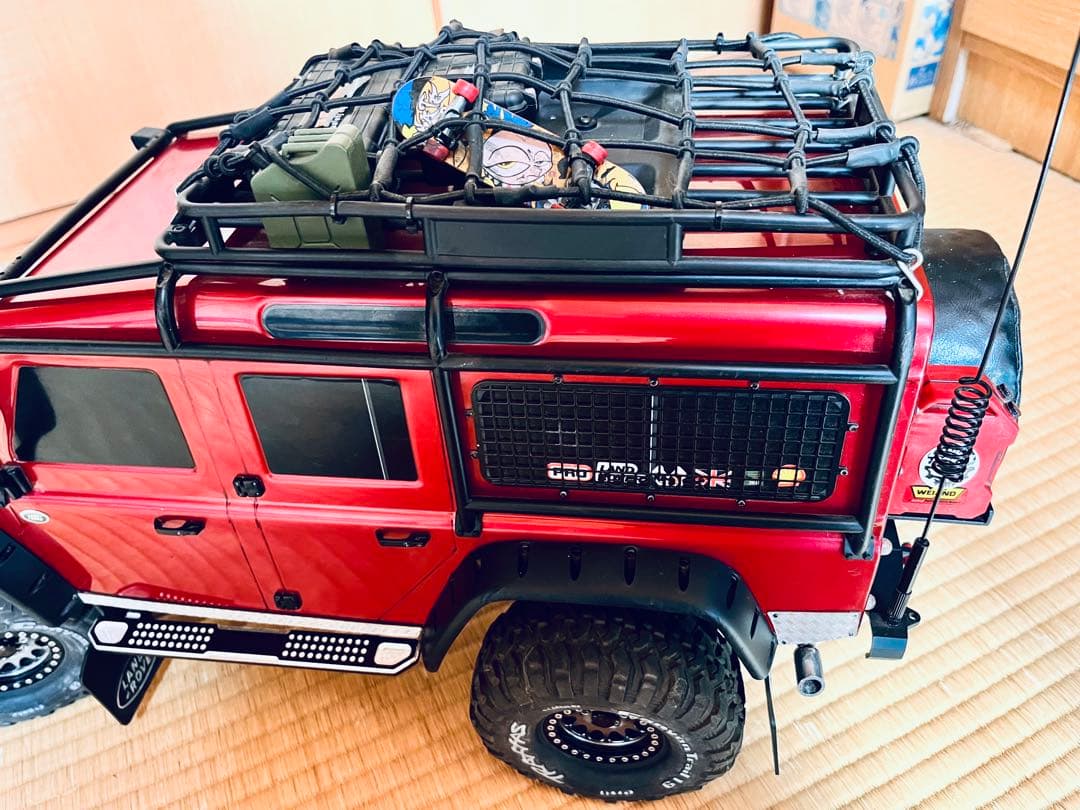 TRAXXAS TRX4 ランドローバーディフェンダー