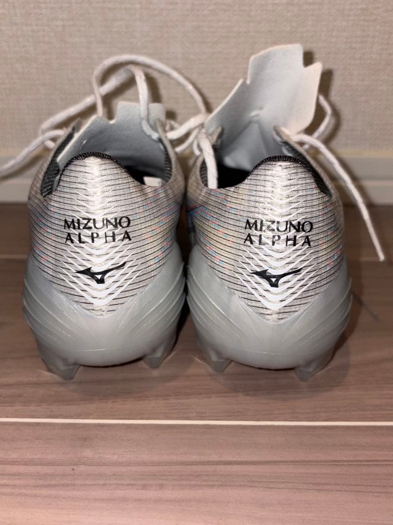 MIZUNOミズノサッカースパイク αプロホワイト24.0cm