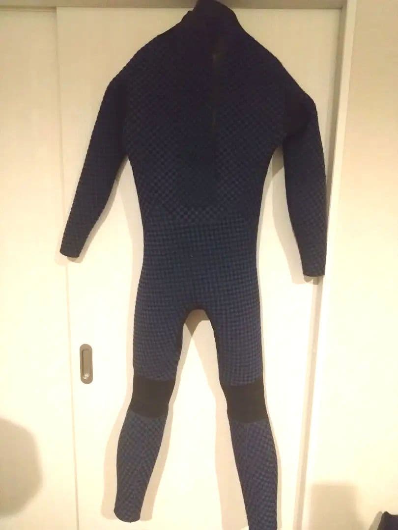 RASH ブラック セミドライ ウェットスーツL／XL