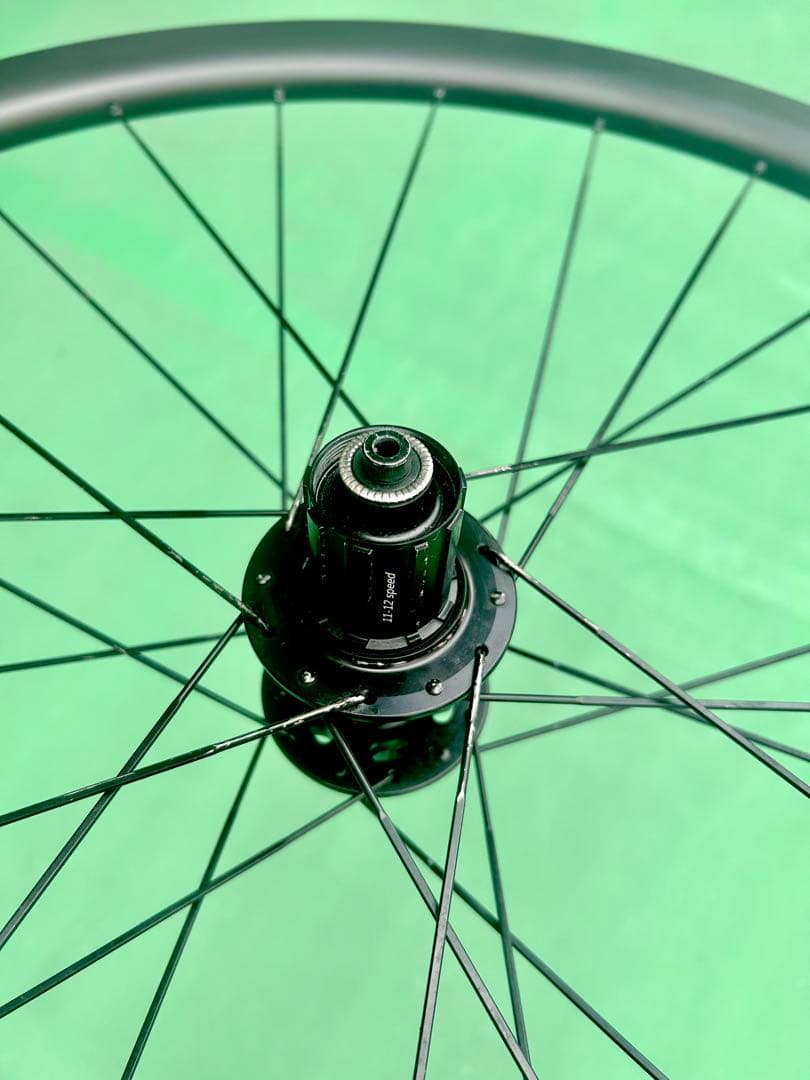 【ディスク用カーボンCarbonホイール後輪2025年購入品superteam◆