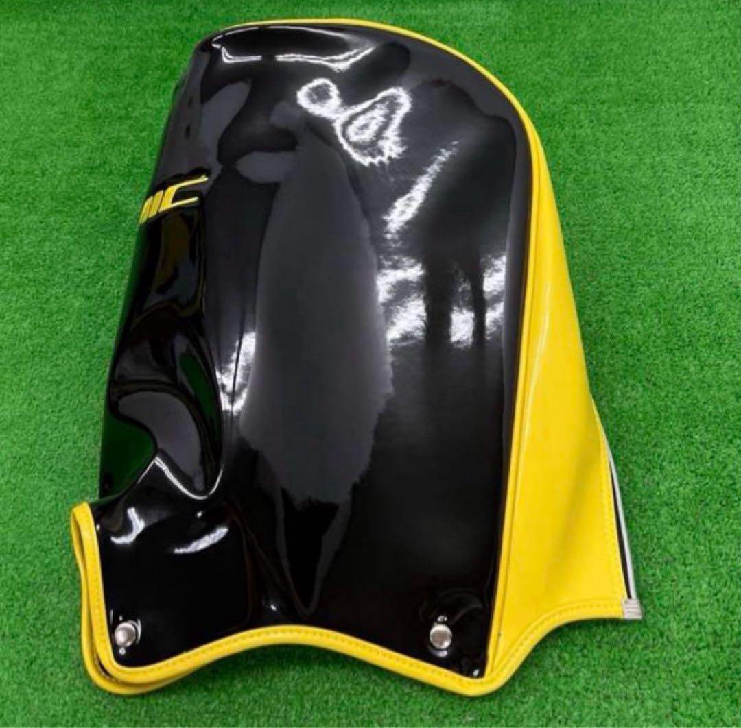 イオミック IOMIC キャディーバック　2019年モデル　ゴルフバック　黄色