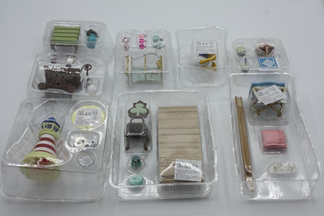 ディズニー 希少なドールハウス(第40〜49) 新品未使用