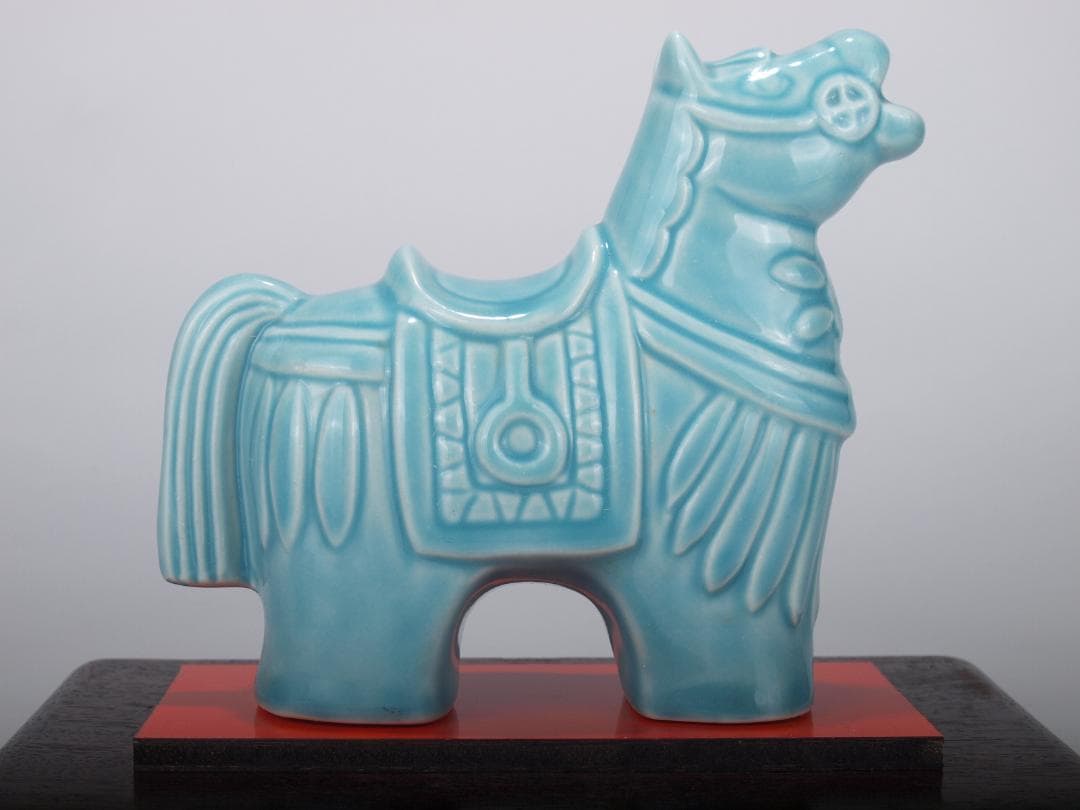 骨董市仕入れ品　馬の置物　陶器 X703C11-5