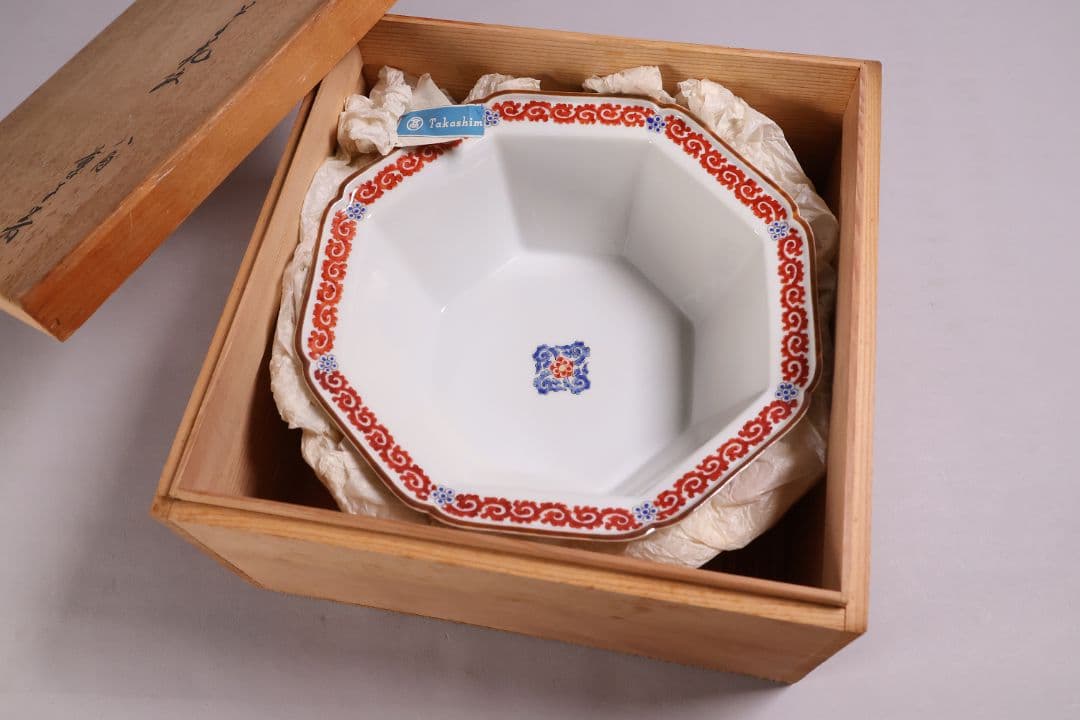 十二代 酒井田柿右衛門 錦 草花紋 八角 菓子器 鉢 共箱【MA683】