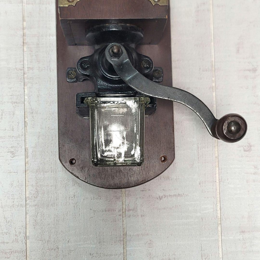 アンティーク 壁掛　コーヒーグラインダー 壁掛け　手動式