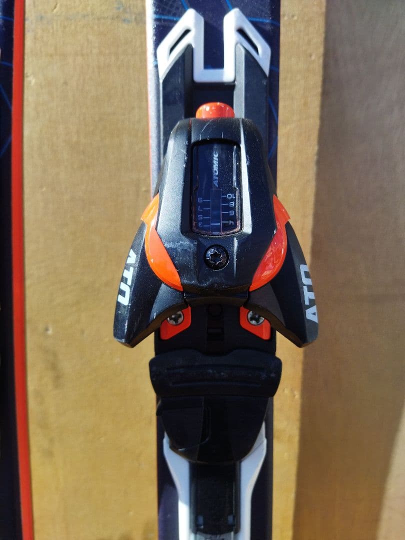 アトミック　ATOMIC REDSTER　XT 156 　スキー　板