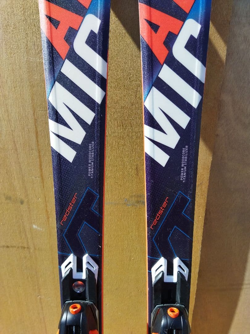 アトミック　ATOMIC REDSTER　XT 156 　スキー　板