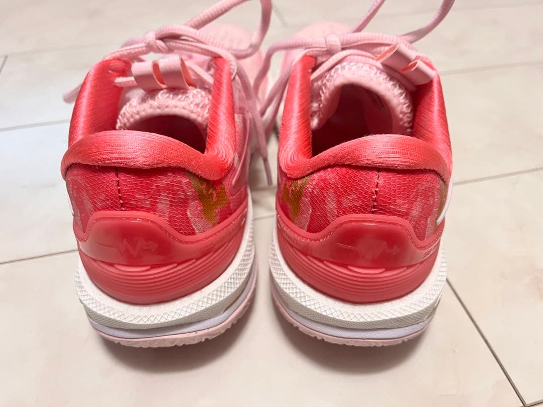 シューズ(女性用) BIG3 6.0\"Ink Whisper\"