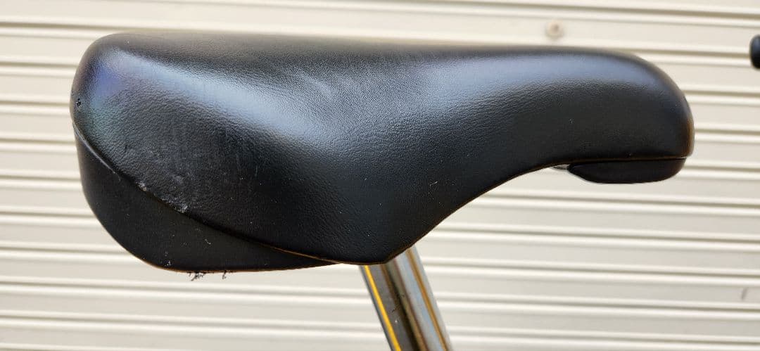 子供用自転車　イエロー　16インチ　前カゴ付き　補助輪あり