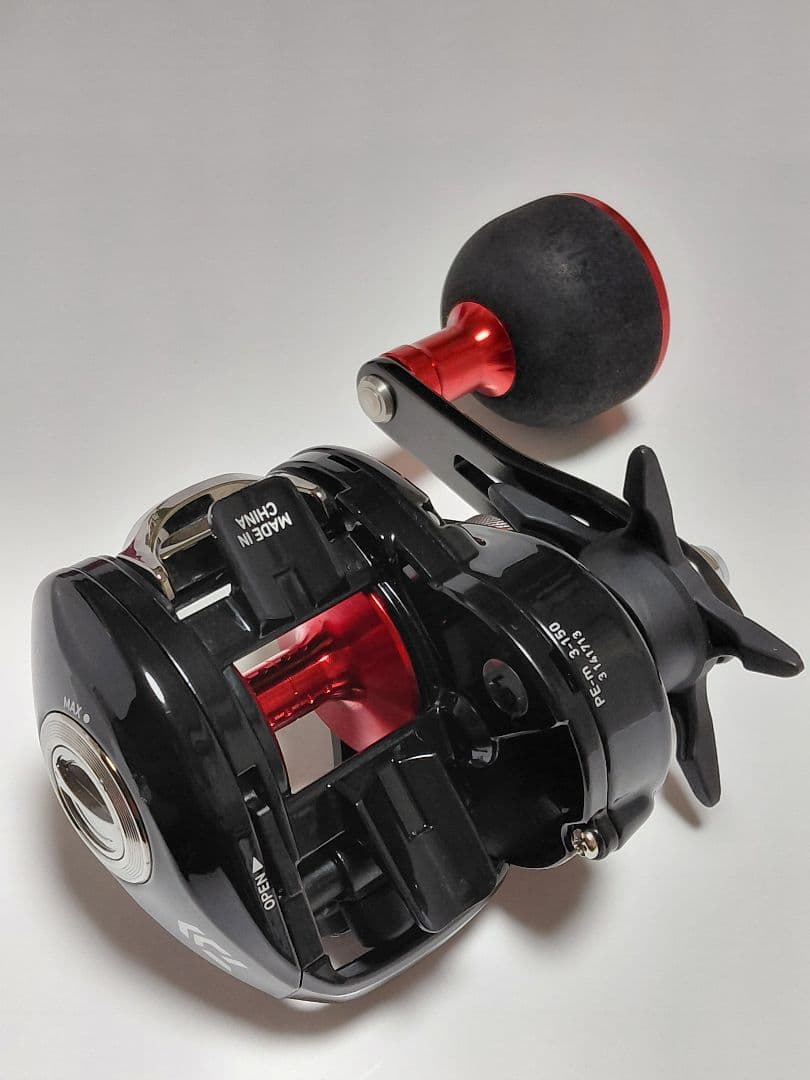 FUNE XT 150P-OP 両軸リール ブラック/レッド