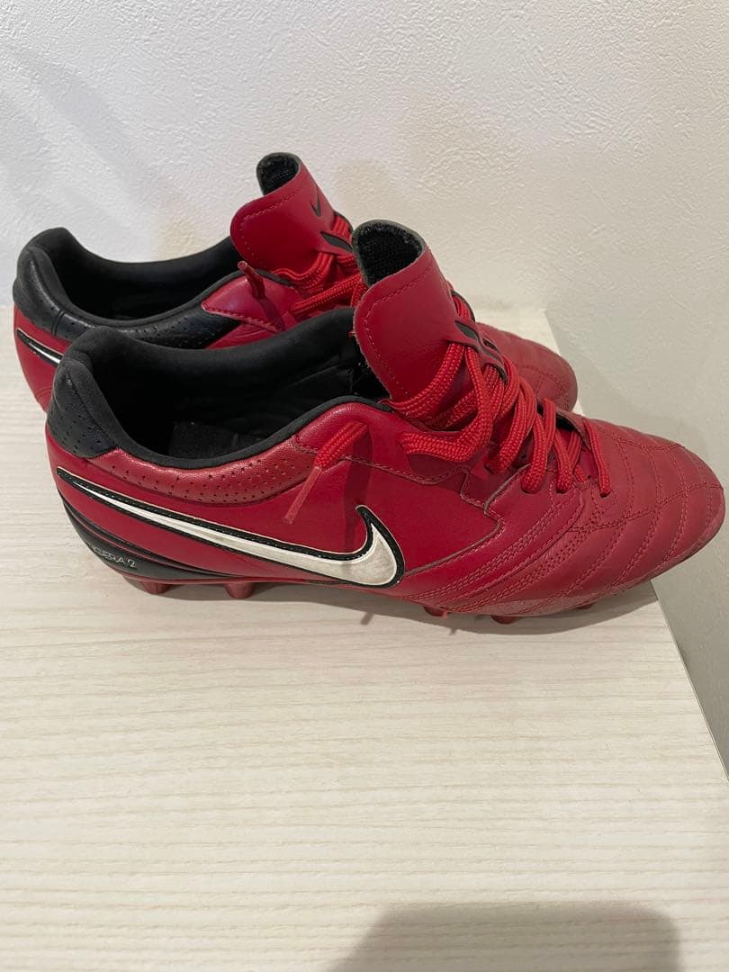 早い者勝ち　NIKE LIGERA2