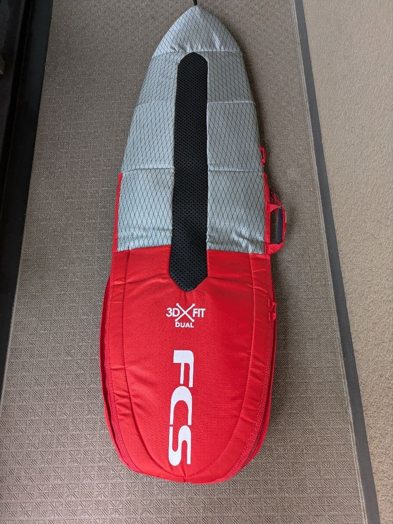 ハードケースとフィン付き！　JS サーフボード　5.8　エア17ｘ　ジェイエス