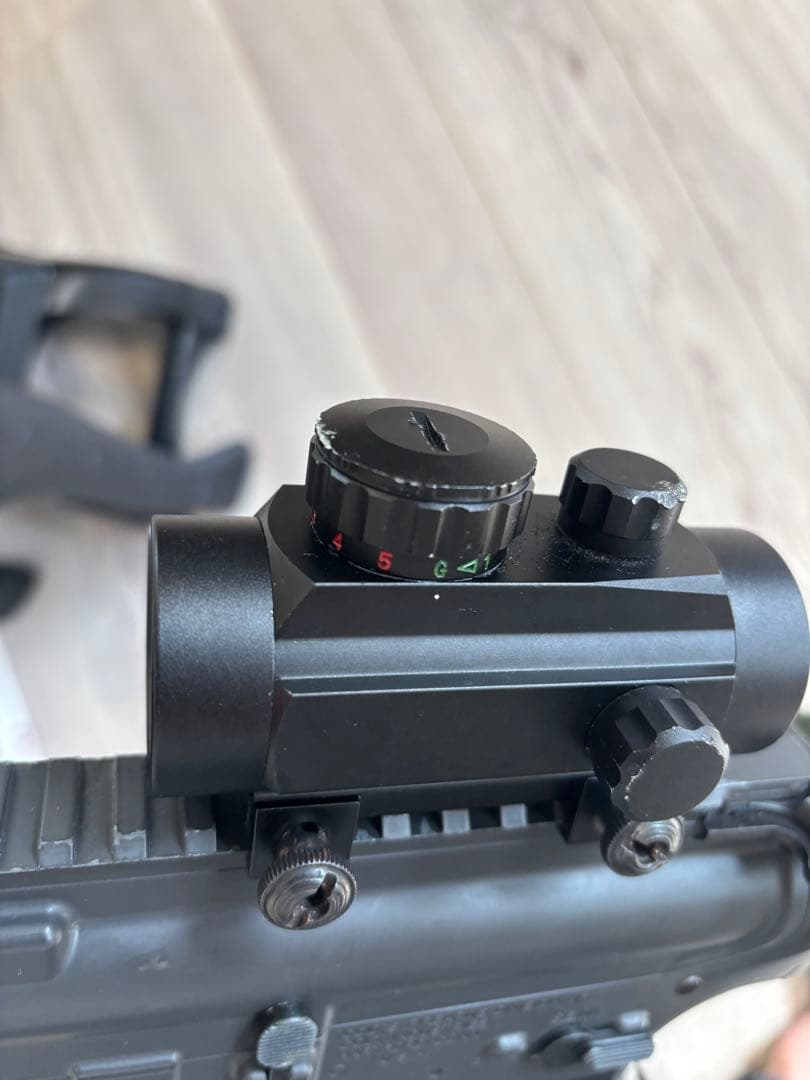 マルイ電動ガン M4スタンダード　リポ化済み　マガジン3本、バッテリー、充電器付