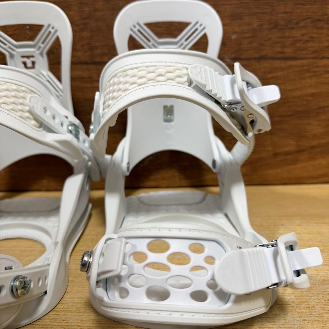 未使用タグ付き　UNION ユニオン　スノーボード　バイン　CADET XS