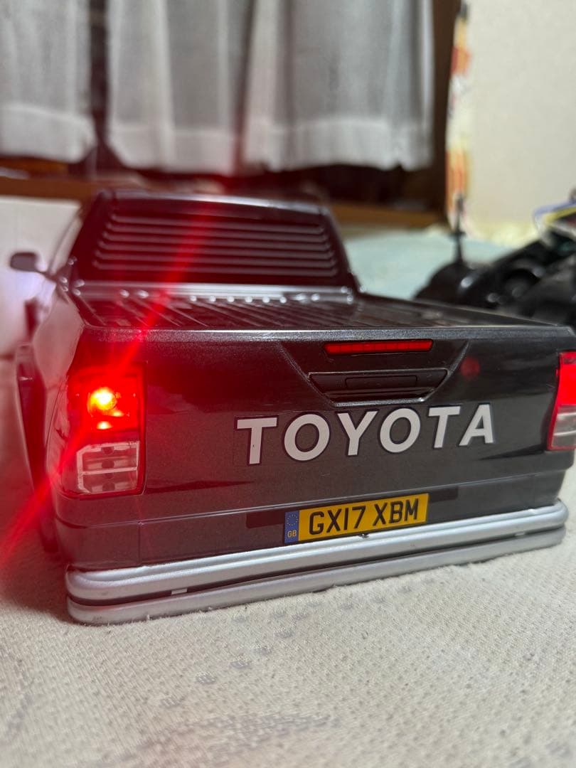 本日までの出品！タミヤ　CC-01 ハイラックス　オフロード