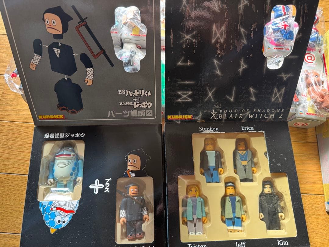 初期 BE@RBRICK 忍者ハットリくん BLAIR WITCH2 + 20個