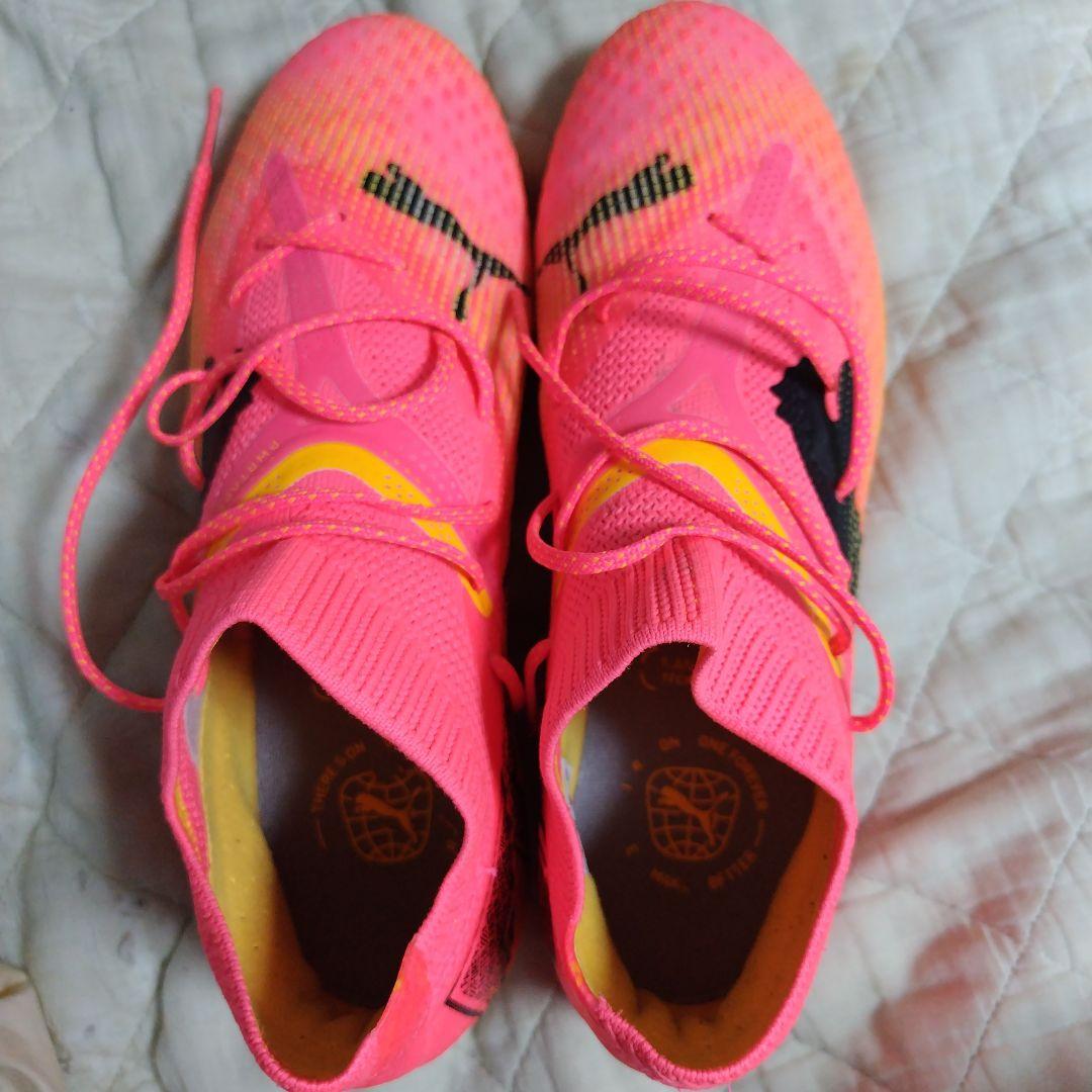 【AOASHI-33】プーマ　フューチャー7アルティメット　24㎝