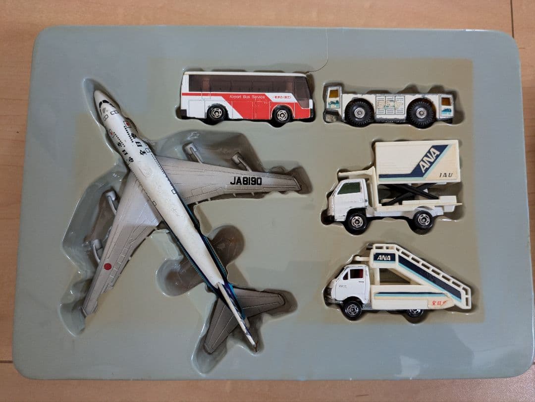 トミカ　セット