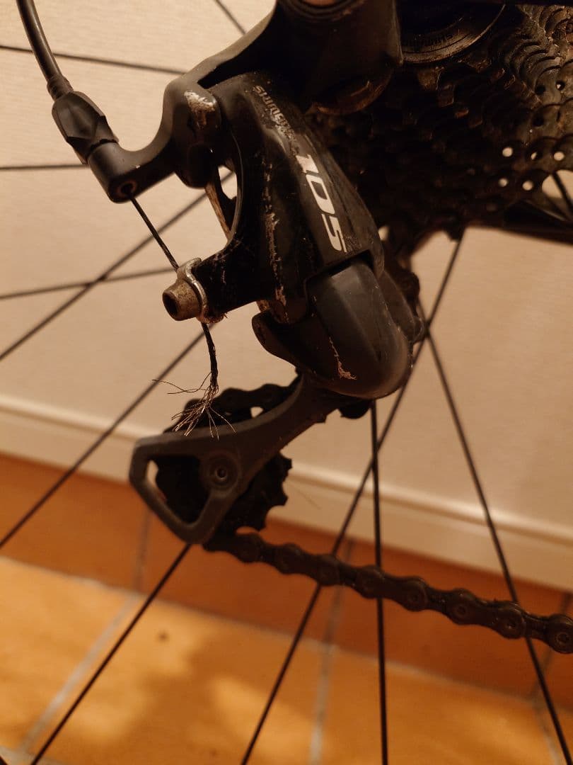 フルカーボンロードバイク