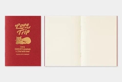 トラベラーズノート パスポートサイズ LOVE AND TRIP レッド
