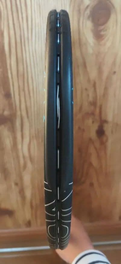 ダイアデム　DIADEM NOVA ノヴァV3 G2テニスラケット