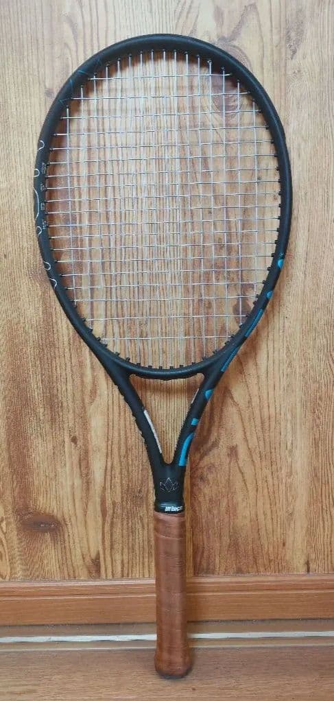 ダイアデム　DIADEM NOVA ノヴァV3 G2テニスラケット