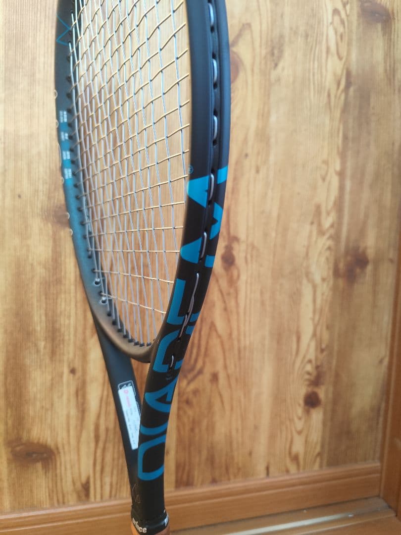 ダイアデム　DIADEM NOVA ノヴァV3 G2テニスラケット
