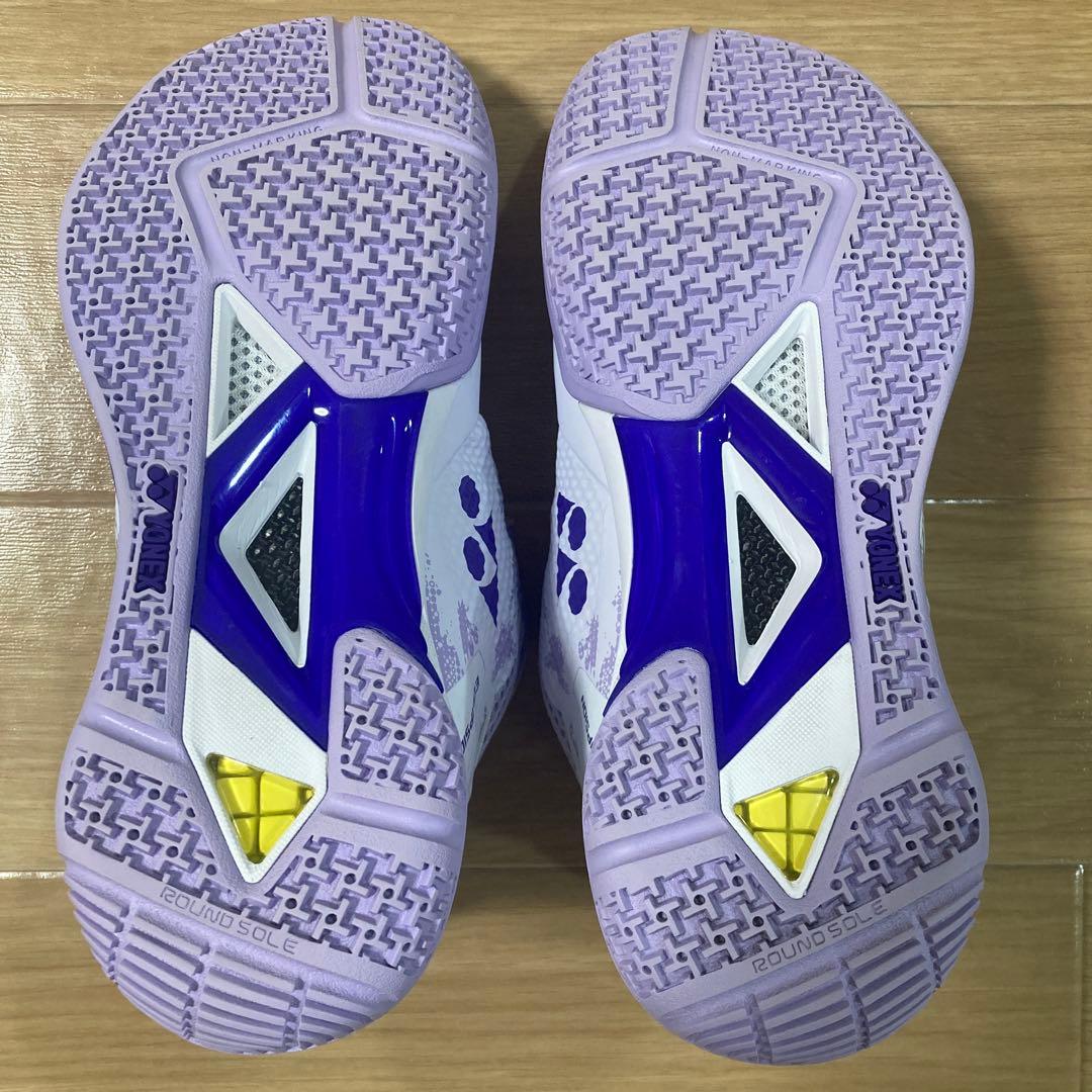 YONEX ECLIPSION バドミントンシューズ 24.0cm