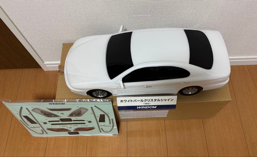 トヨタ　WINDOM 店頭レプリカ　ホワイトパール