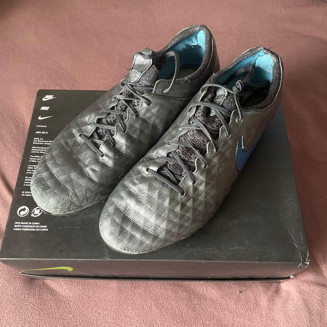 Nike ティエンポレジェンドFG